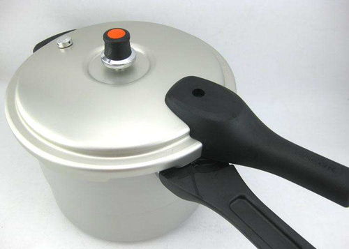 過(guò)期家電危害大，看看你家的電器過(guò)期了沒(méi)